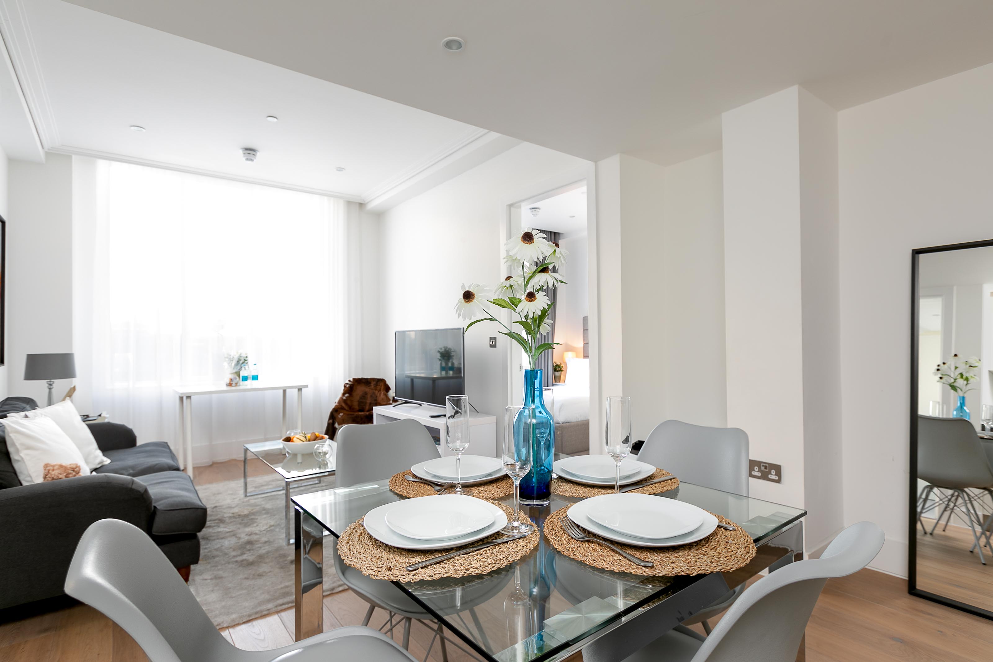 Lovelydays luxury service apartment rental - London - Covent Garden - Prince's House 605 - Lovelysuite - 2 bedrooms - 2 bathrooms - Luxury kitchen - Luxury living room - 4c0e72fb754c - Lovelydays